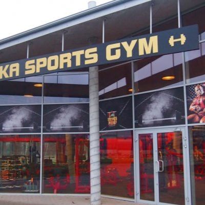 Kompleksowe oznakowanie punktu Burneika Sports Gym
